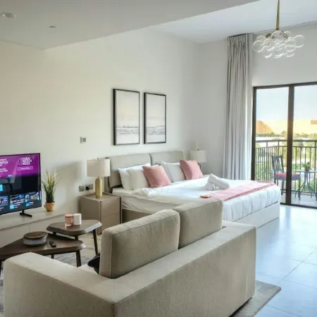 Yas Island Studio, Near F1, Waterpark/Ferrari View