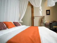 Lingguo Descendants Thangka Art Hotel Hotels in Dege