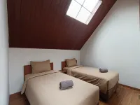 Diorit Villa and Glamping - parking