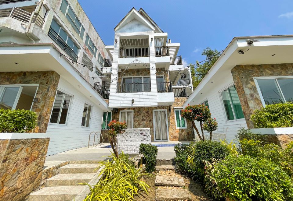 Marius B&B & Hostel - Housity