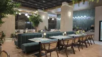 MILTON HOTEL - Breakfast