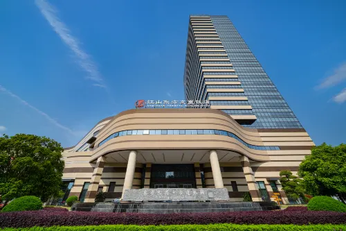 Jiangshan Oriental Wenlan Hotel - parking