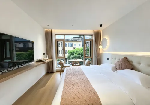 Jingshan Yushe Homestay (East Gate Branch of Fanjingshan Scenic Area)