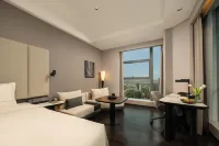 廣州南站東廣場亞朵酒店