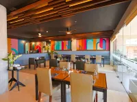 ฮอลิเดย์ สวีทส์ ธุรกิจ (Empire Suites Hotel) โรงแรมในปาลาวัน