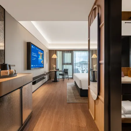 Man Xin Sanya Bay One Ocean View Hotel Отели рядом с достопримечательностью «Первый Рынок»