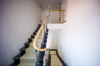 Qingdao Wanqi Homestay (Zhanqiao Zhongshan Road Subway Station)