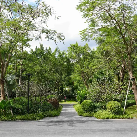 Wanning Xinglong Longing Hotel and Resort(All Suite Rooms)