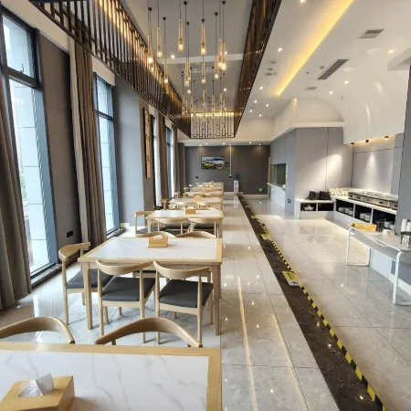 Lichuan lview Hotel