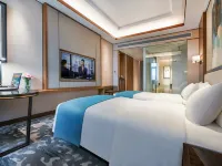 Yili Luxury Hotel