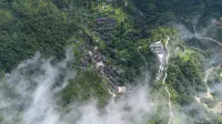 Yuncun Denglu Country House