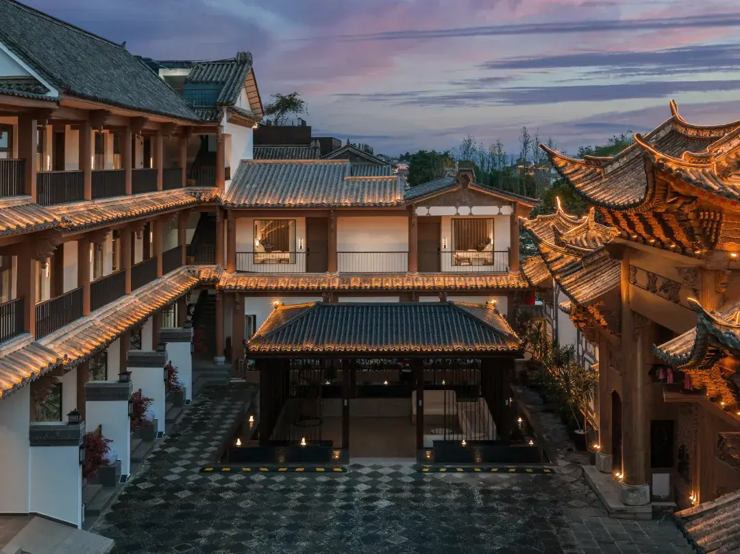 Da Li Lan He Fu Resort Hotel - Dali