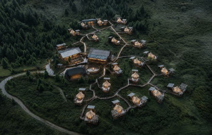 Jingfan Qizanggou Wilderness Luxury Tent Homestay