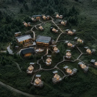Jingfan Qizanggou Wilderness Luxury Tent Homestay Hotels near Jiuzhai Huanglong Airport