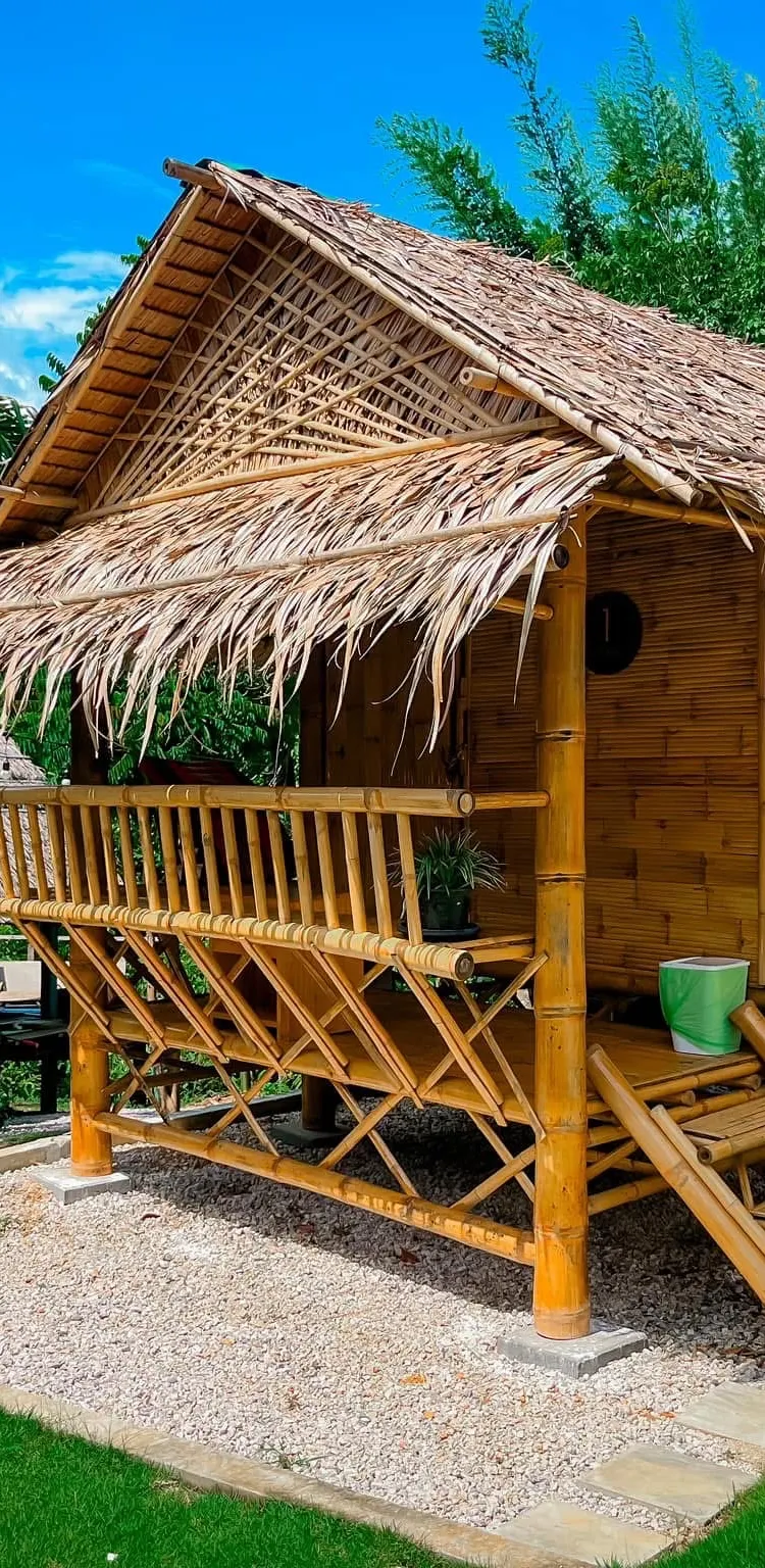 บ้านไม้ไผ่ท่ามกลางธรรมชาติ พร้อมห้องน้ำรวม