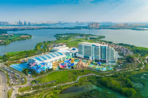 Wuhan Chengjian Senbo Nature Park & Resort Hotel - Private Pools