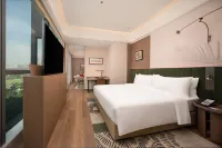 Chongqing Central Business District Jiangbeizui Hilton Garden Hotel - Rooftop Pools
