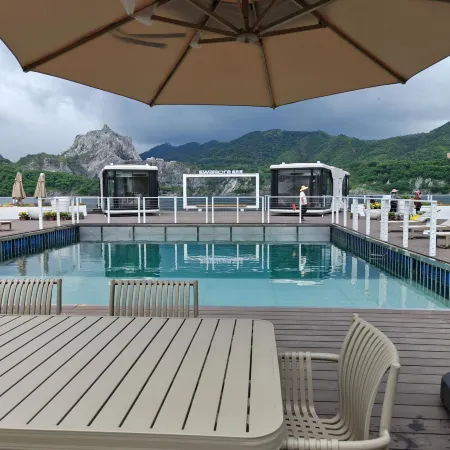 Sanshiwan Diving Center