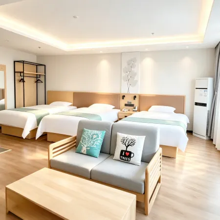 GreenTree Inn Hotel (Cangzhou Longnan Wanda Plaza)