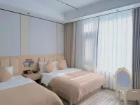 Moyunge Homestay (Sanqingshan Gangshou Cableway) - balcony