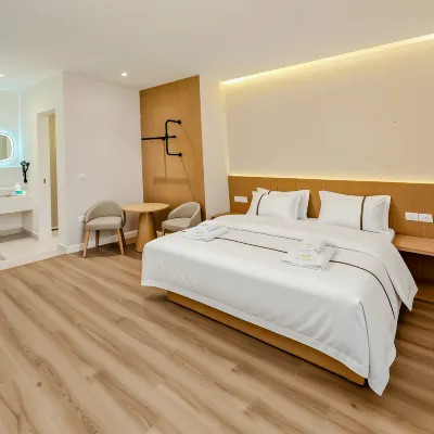 يوزومي Hotels near مسجد الشهيد طيار عمرو محمود شافعي
