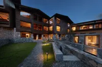 Yubeng Shenpu Inn - Inns