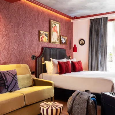 Grand Hôtel de Turin Отели рядом с достопримечательностью «Театр Ля-Сигаль»