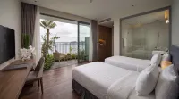 Solaria Flamigo Cat Ba Luxury Resort - Beach