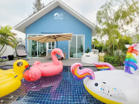 Villa 3 bedrooms, 2 private bathrooms, size 294 sq m. – Cha-am beach Отели рядом с достопримечательностью «Simantra Private Villas»