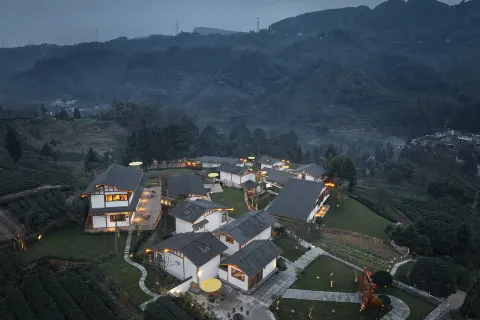 HERB  VILLAGE