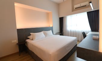 Crown Regency Serviced Suites