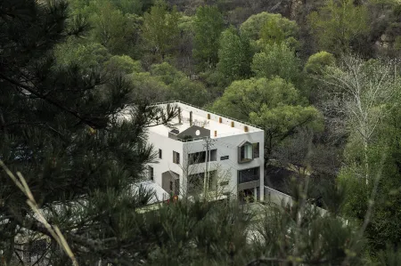 Zoushen Inn WanderHotel Private Hot Spring Vacation Apartment Отели рядом с достопримечательностью «Xizhuangcun»