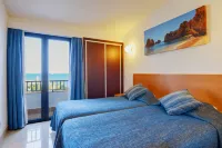 3HB Golden Beach Hotels in Areias de São João