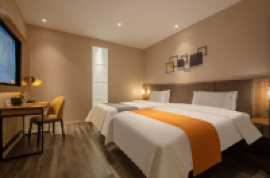 Rujia Superior Yun Hotel (Yantai Binhai Square Yantai Mountain Scenic Area) Hotel in zona Liqueur Culture Museum