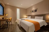 Rujia Superior Yun Hotel (Yantai Binhai Square Yantai Mountain Scenic Area) Hotel a No.1 Bathing Beach