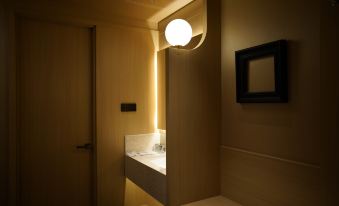 Tonghe Cunming Hotel