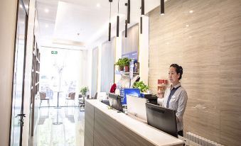 7 Days Premium Hotel (Shijiazhuang Zhengding Ancient City Longxing Temple)