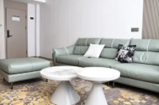 윤즈진 호텔 (러링 지점)