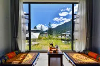 Lulang Luosang Nima Family Homestay