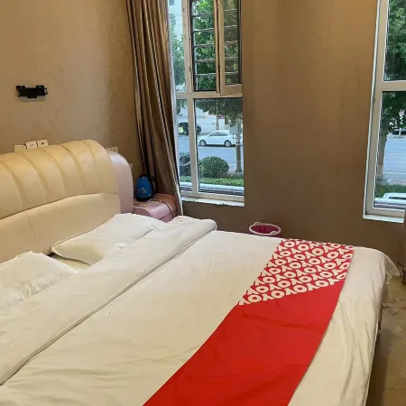 Longxiang Hotel