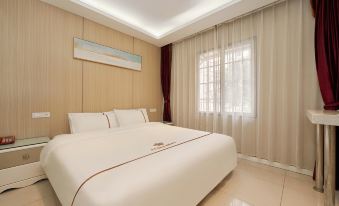 Huangshi Green Apple Hotel (Hubei Normal University)