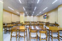 Luoyang Jincheng Hotel (Qinling Road Subway Station Store)