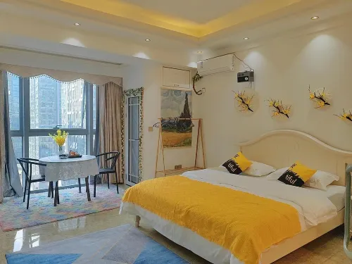 Mijia Movie Homestay (Zhengrong Fortune Center)