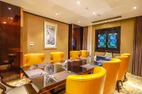 Shanghai Royal Garden Hotel (Shanghai International Resort) - breakfast