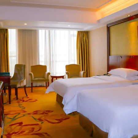 Vienna Hotel (Guilin North High-speed Railway Station Chengbei)
