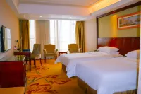 Vienna Hotel (Guilin North High-speed ​​Railway Station Chengbei) Hotels in Lingchuan