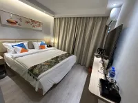 Sleeping Moon Inn Hotels in Shuangbai County