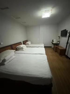Haomeng Express Hotel Hotels in Macun District