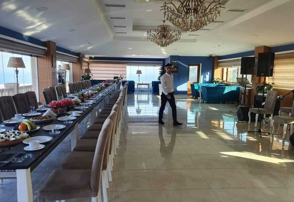 Sea Pearl Hotel 로비