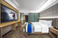 Harbor · Yazhi Hotel (Changde Happy City High speed Railway Station Branch) Hotels near Hunan University of Arts and Science Ideological and Political Theory Course Teaching Department